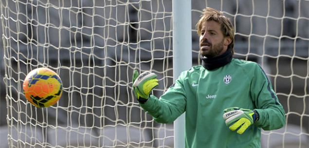 1射0正！利物浦亿元先生首发68分钟几乎隐形 数据惨淡态度更差（仅1射且0中目标，利物浦亿元先生首发68分钟几乎隐身：数据低迷，态度更糟）