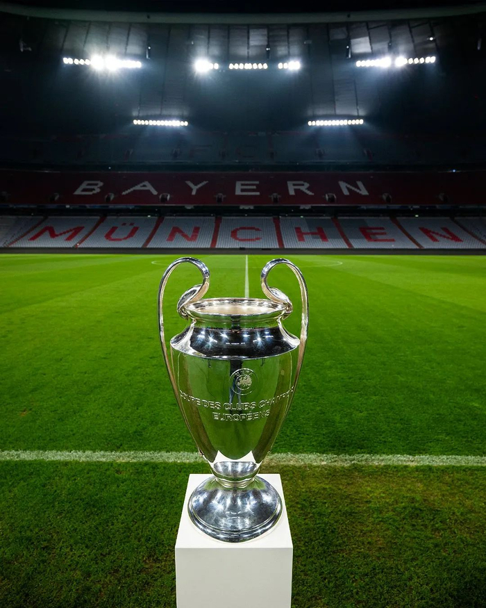 官方：邵佳一出任中国国家男子足球队新任主教练（中国男足官宣：邵佳一担任新任主帅）