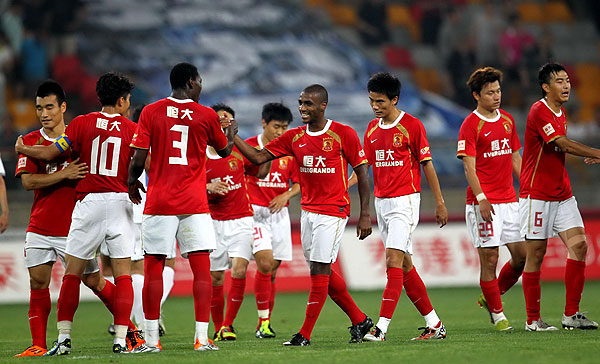 基德：队友和教练组很信任让阿门打控卫，他的成长显而易见（基德：队友与教练组信任阿门出任控卫，他的进步有目共睹）