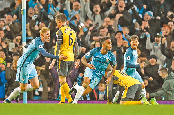 意媒：国米和米兰想签马里奥-希拉，拉齐奥给球员估价3500万（意媒：国米、米兰有意引进马里奥-希拉，拉齐奥为其标价3500万）