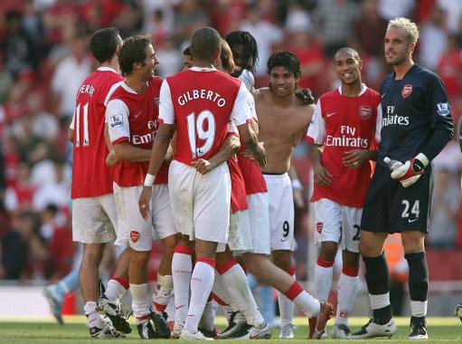 巴顿：李嗣镕一直很努力地训练，他的中超首秀应该是满分（巴顿称李嗣镕训练刻苦：中超首秀堪称满分）