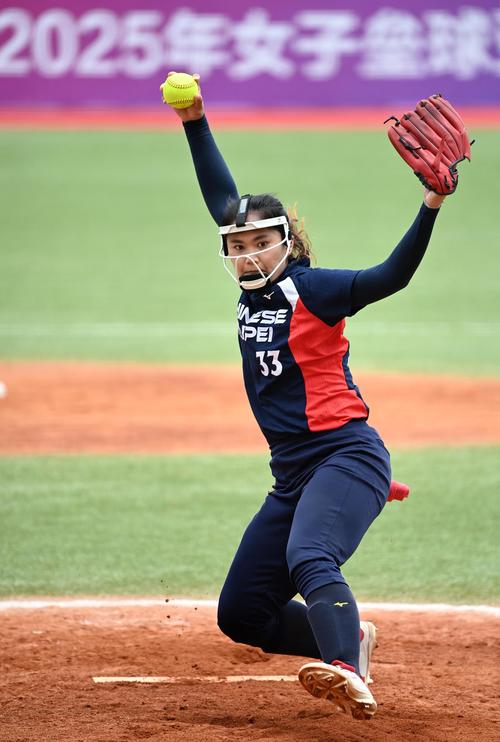 凯恩打成为拜仁慕尼黑最快达到100 次进球或助攻的球员（凯恩创纪录，成拜仁最快达成100次进球或助攻的球员）