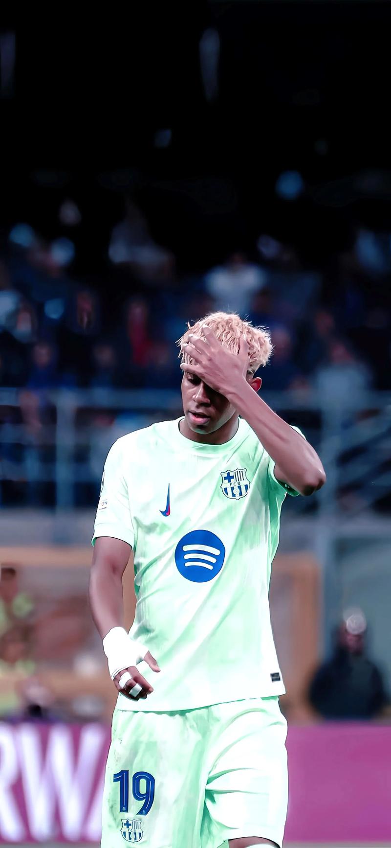 澳超战报：鲁弗、纳贾林破门，惠灵顿凤凰2-1阿德莱德联（澳超：鲁弗、纳贾林相继破门，惠灵顿凤凰2-1力克阿德莱德联）