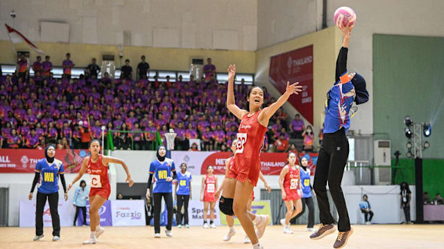 吴曦：输球是因下半场压力较大，申花把握机会能力需要加强（吴曦：下半场承压致失利，申花亟需提升把握机会能力）