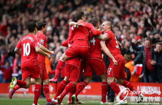 欧冠积分榜分析：小组晋级形势紧张,（欧冠积分榜解读：各组出线形势白热化）